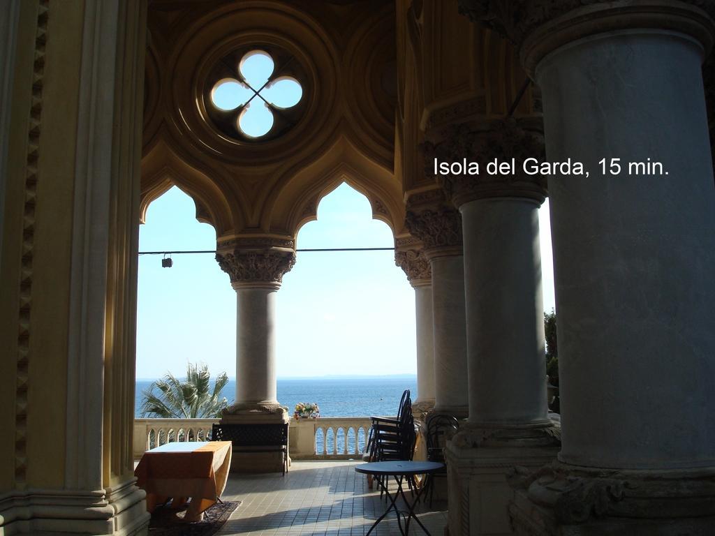 Appartement Porteselago à San Felice del Benaco Chambre photo